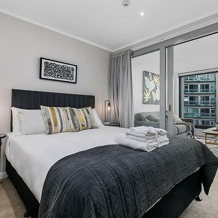 Beautifully Modern Brand New Central Apartment Auckland Eksteriør billede